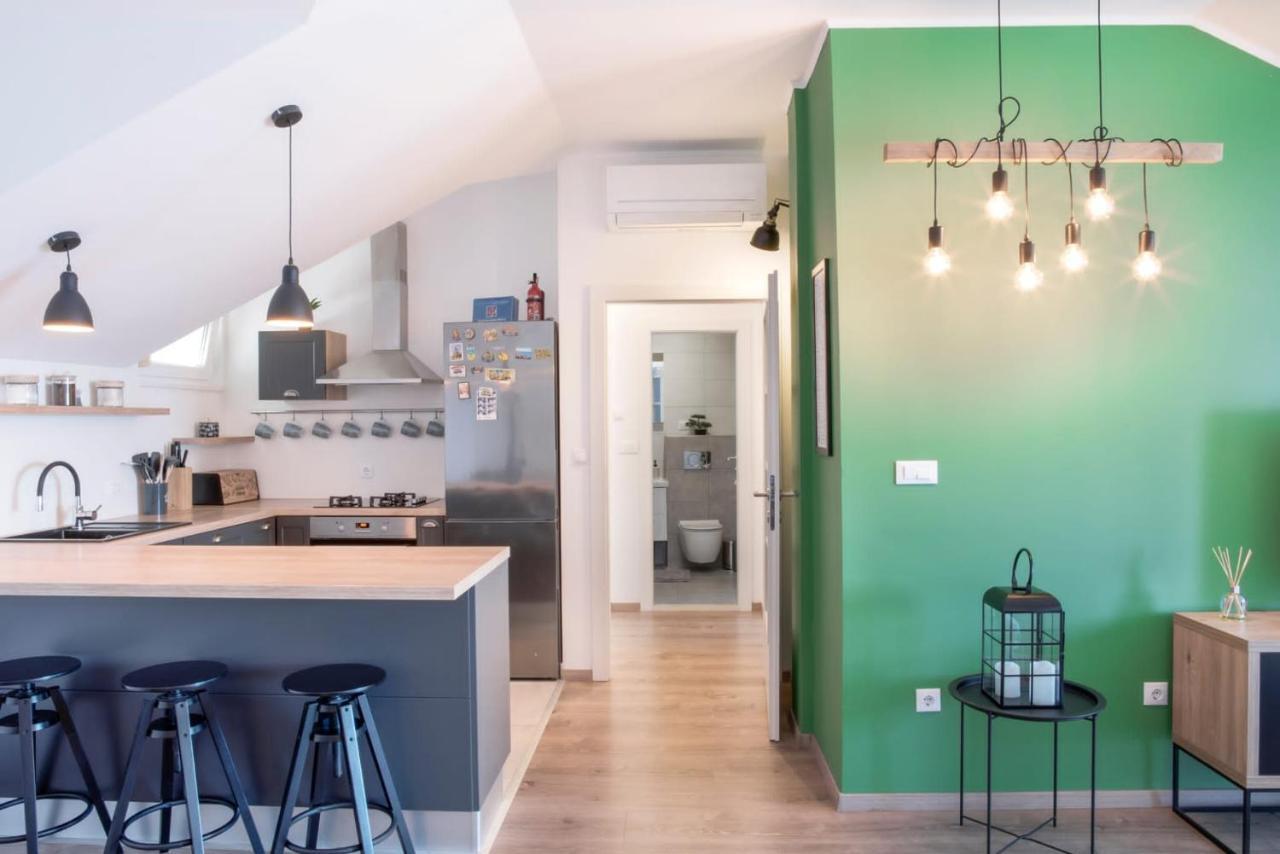 Soul House Omis Apartment ภายนอก รูปภาพ
